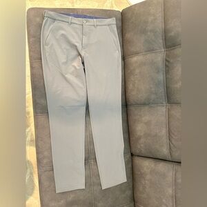 Mizzen+Main Light Gray Stretch Chinos